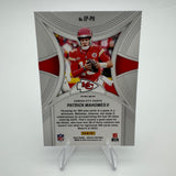Patrick Mahomes 2024 Panini Mosaic Epic Performers Silver Mosaic Prizm
