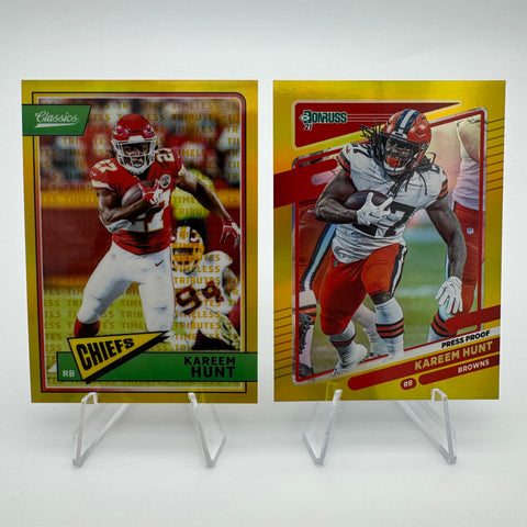 Kareem Hunt 2018 Panini Classic Timeless Tributes Gold /65