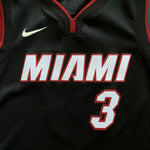 Dwyane Wade Men’s Nike Miami Heat Swingman Jersey