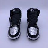 Air Jordan 1 Retro High OG “Silver Toe”